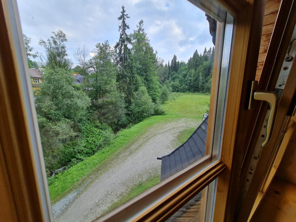Gliczarowski U Zboja Bed & Breakfast 3*